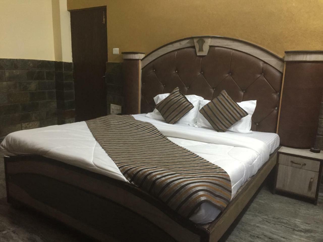 Hotel Kings Inn Haridwār Extérieur photo