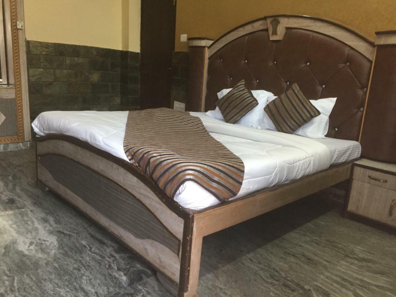 Hotel Kings Inn Haridwār Extérieur photo